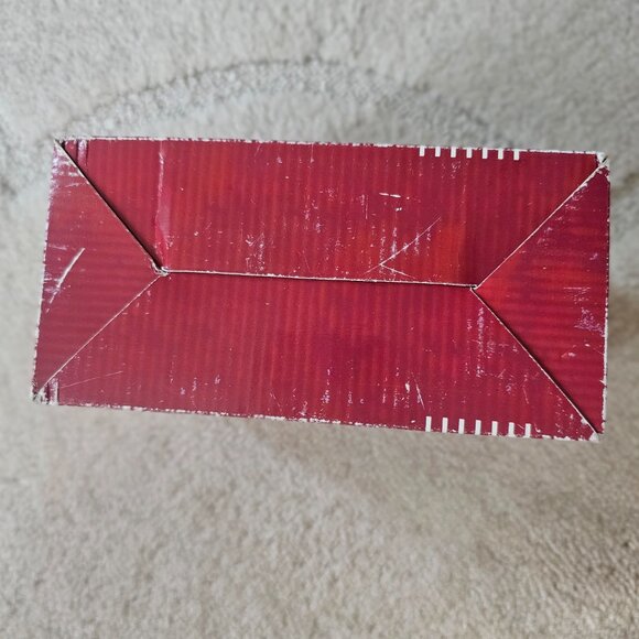 Gift Collection White Porcelain Christmas Tree Tealight Candle Holders, set of 2 - Picture 6 of 6